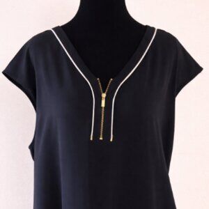 New York & Company Black Sleeveless Blouse w/ White Trim Size L